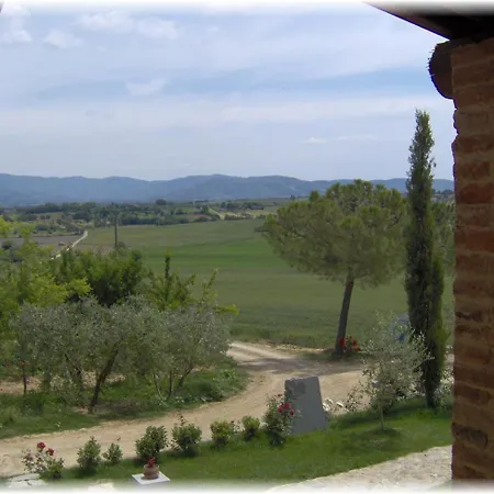 Agriturismo Il Mandorlo Farm stay *