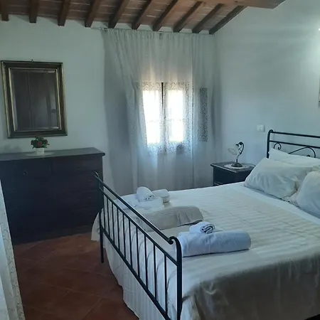 Farm stay Agriturismo Il Mandorlo *