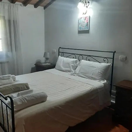 Farm stay Agriturismo Il Mandorlo *