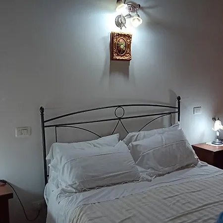 Agriturismo Il Mandorlo Farm stay