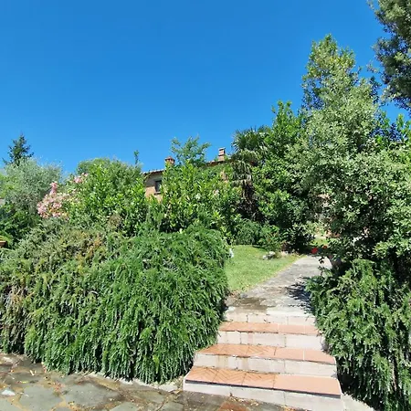 Agriturismo Il Mandorlo Farm stay